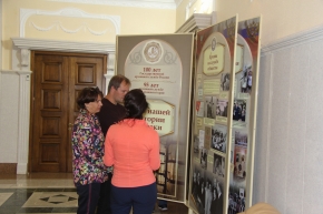 04.09.2018. В Хабаровске архивисты РФ и КНР поспорили о древности дипотношений